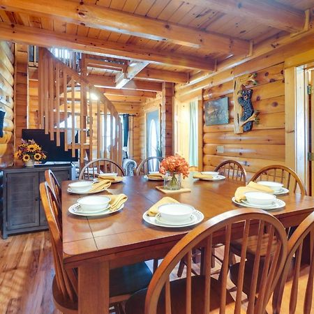 Lovely Gatlinburg Cabin With Private Hot Tub! Exterior foto